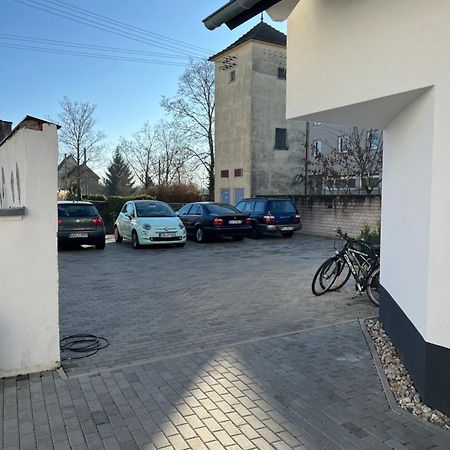 Moderne Wohnung Karlsruhe Neureut, Fussbodenheizung - Regendusche - Waschmaschine - Stellplatz Ngoại thất bức ảnh